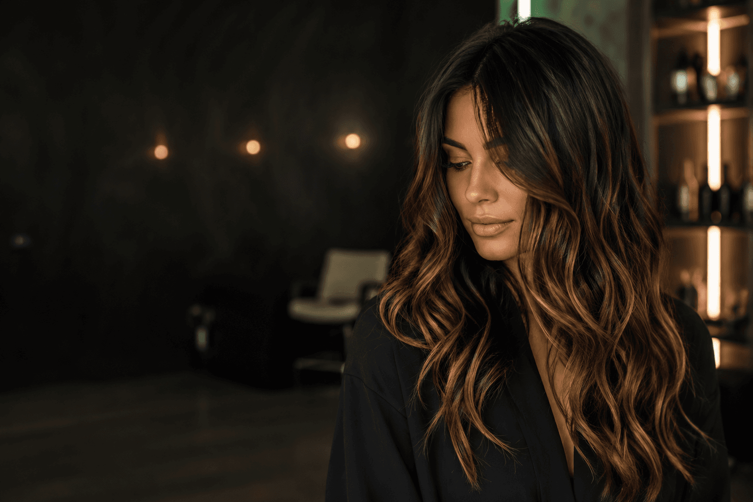 Dimensional brunette balayage
